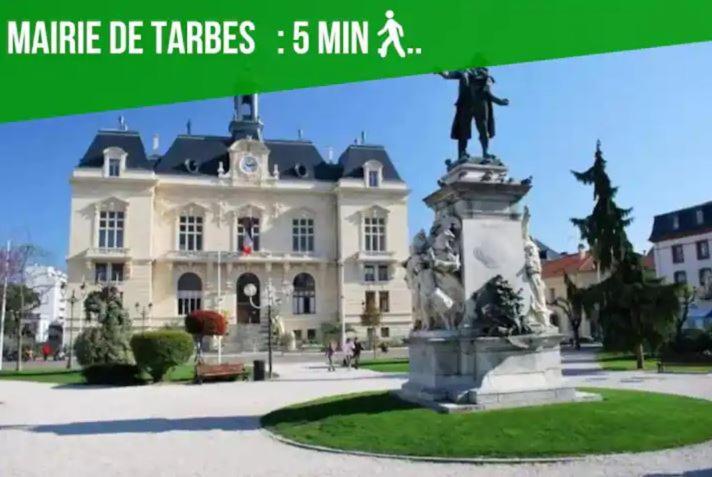 Appartamento La Dolce Vita -T2 52m2- dernier étage- terrasse-parking-WIFI FIBRE Tarbes Esterno foto